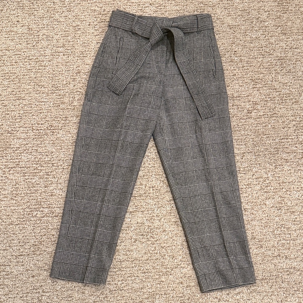 Aritzia Wilfred Plaid High-Rise Wool Cropped Pants